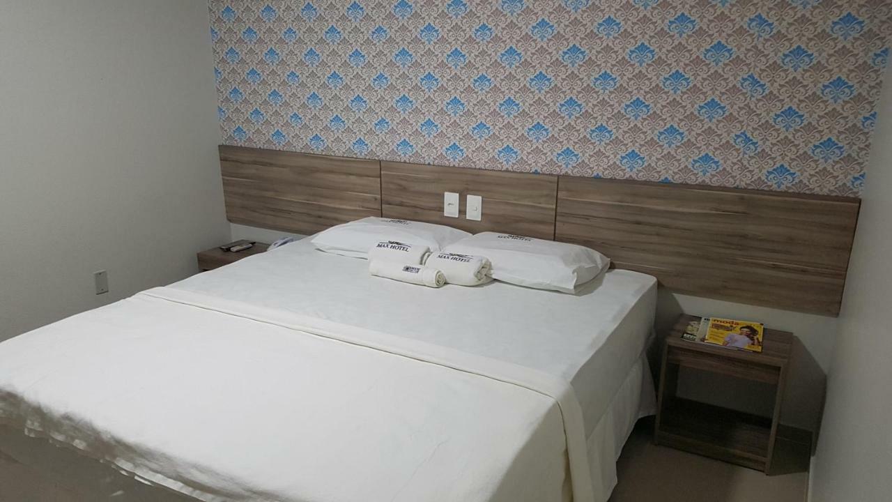 Max Hotel Арковерди Экстерьер фото